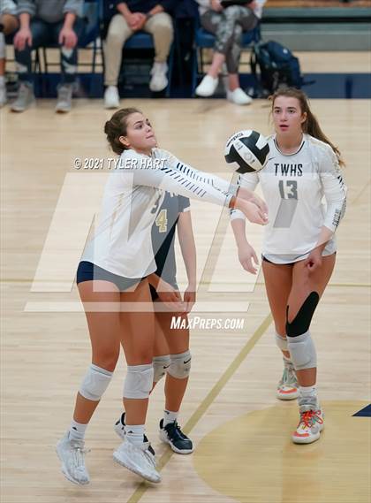 Thumbnail 1 in Lebanon vs. Tri-West Hendricks (IHSAA 3A Sectional Final) photogallery.