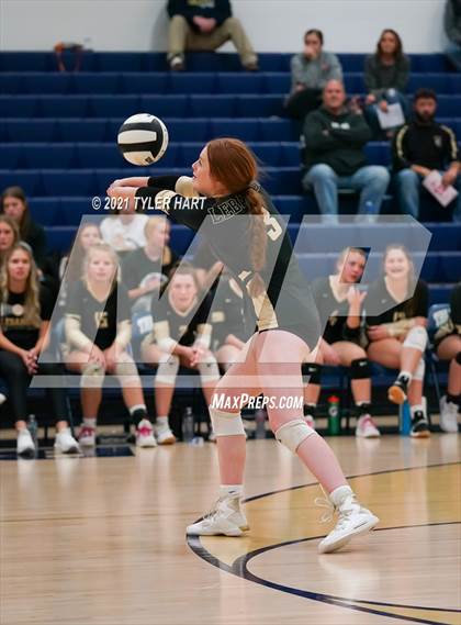 Thumbnail 3 in Lebanon vs. Tri-West Hendricks (IHSAA 3A Sectional Final) photogallery.