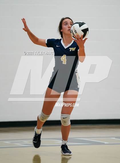 Thumbnail 3 in Lebanon vs. Tri-West Hendricks (IHSAA 3A Sectional Final) photogallery.