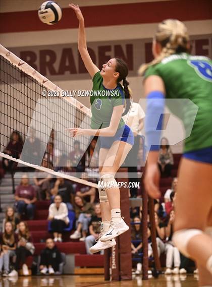 Thumbnail 1 in Bonita Springs @ Braden River (FHSAA 5A Region 3 Quarterfinal) photogallery.