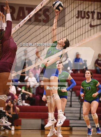 Thumbnail 2 in Bonita Springs @ Braden River (FHSAA 5A Region 3 Quarterfinal) photogallery.