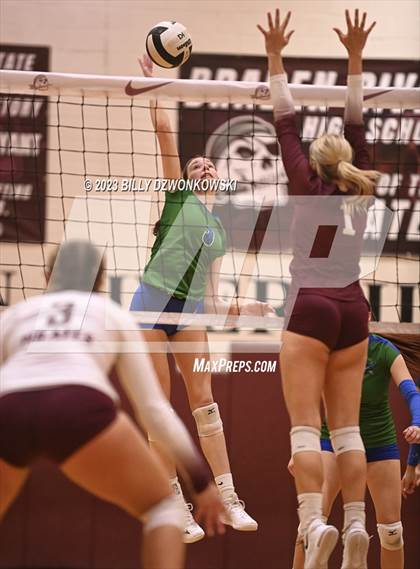 Thumbnail 1 in Bonita Springs @ Braden River (FHSAA 5A Region 3 Quarterfinal) photogallery.