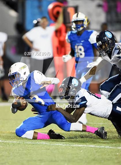 Thumbnail 1 in Lee @ Jemison photogallery.