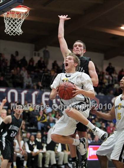Thumbnail 3 in Miramonte vs. Bishop O'Dowd (CIF NCS D3 Final) photogallery.