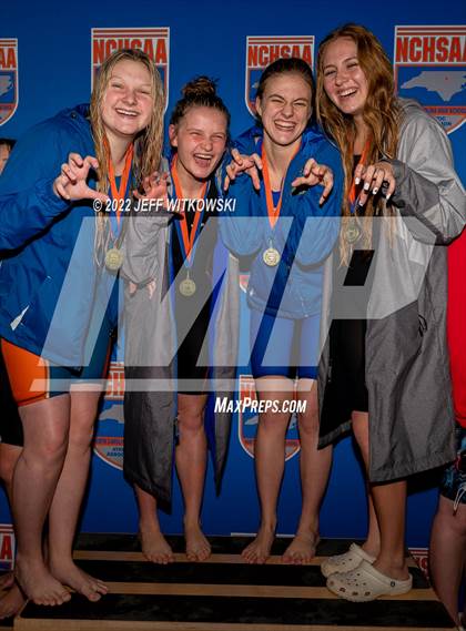 Thumbnail 2 in NCHSAA 1A/2A State Championship photogallery.