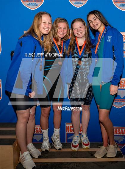 Thumbnail 3 in NCHSAA 1A/2A State Championship photogallery.