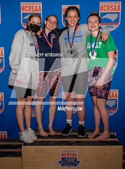 Thumbnail 1 in NCHSAA 1A/2A State Championship photogallery.