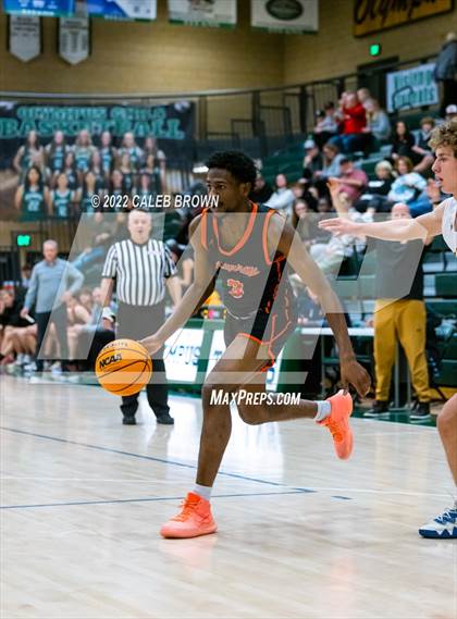 Thumbnail 2 in Murray vs. Wasatch (Utah Autism Holiday Classic) photogallery.