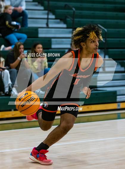 Thumbnail 3 in Murray vs. Wasatch (Utah Autism Holiday Classic) photogallery.