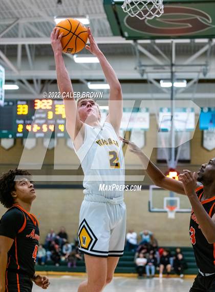 Thumbnail 2 in Murray vs. Wasatch (Utah Autism Holiday Classic) photogallery.