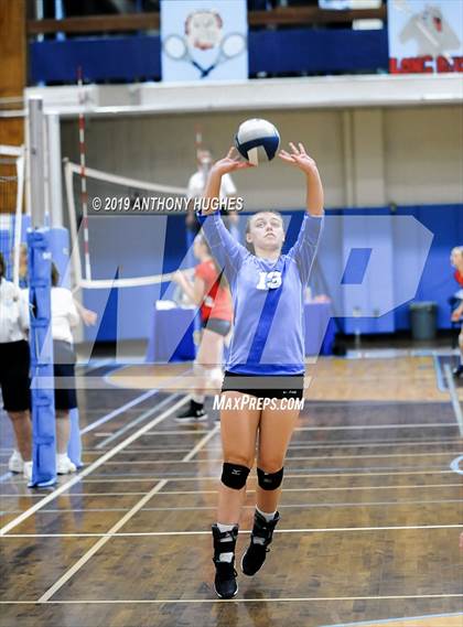 Thumbnail 2 in Kellenberg Memorial vs. Long Beach (Long Beach Invitational) photogallery.
