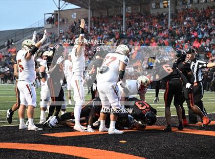 Thumbnail 2 in Bergen Catholic @ Washington photogallery.
