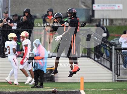 Thumbnail 1 in Bergen Catholic @ Washington photogallery.