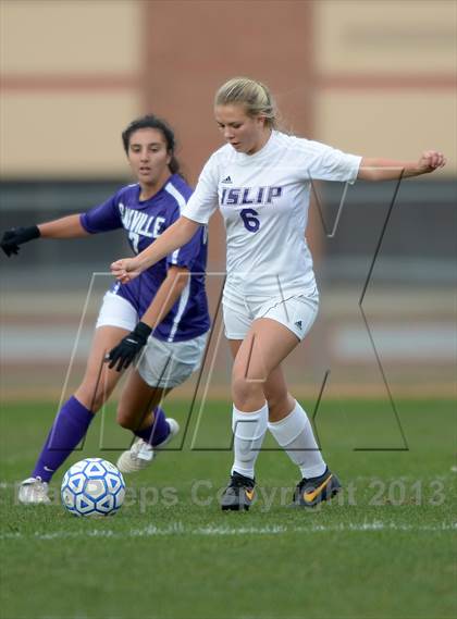 Thumbnail 1 in Sayville @ Islip photogallery.