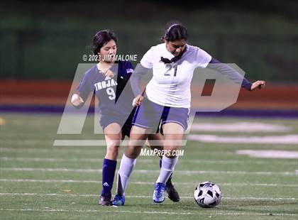 Thumbnail 2 in Lynbrook @ Milpitas photogallery.