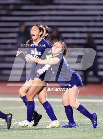 Thumbnail 1 in Lynbrook @ Milpitas photogallery.