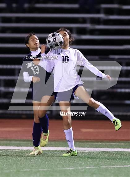 Thumbnail 3 in Lynbrook @ Milpitas photogallery.