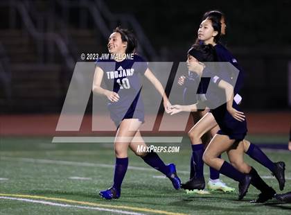 Thumbnail 2 in Lynbrook @ Milpitas photogallery.