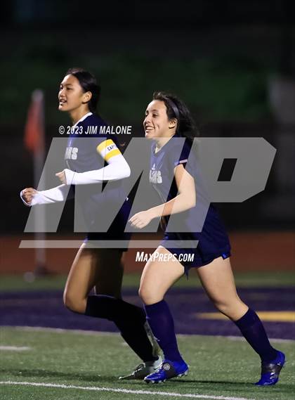 Thumbnail 1 in Lynbrook @ Milpitas photogallery.
