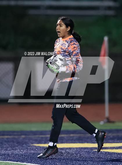 Thumbnail 3 in Lynbrook @ Milpitas photogallery.