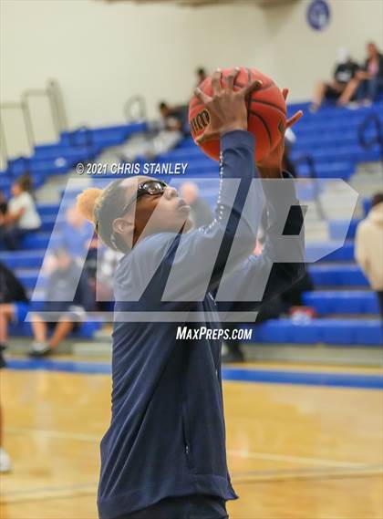 Thumbnail 2 in Coronado @ Paradise Honors (Panthers Hoops Classic) photogallery.