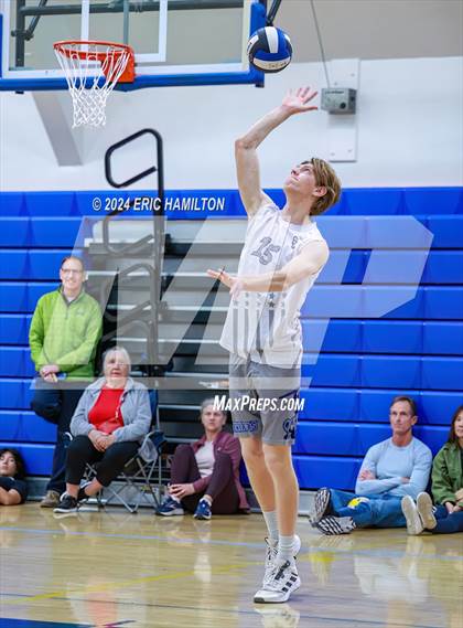 Thumbnail 2 in Culver City vs. Bishop Alemany (Culver City Invitational) photogallery.