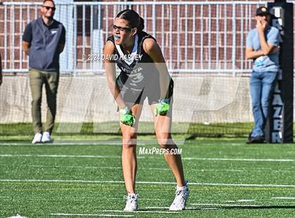 Thumbnail 3 in 5A Flag Football Semi Final Mountain Vista vs Legend photogallery.