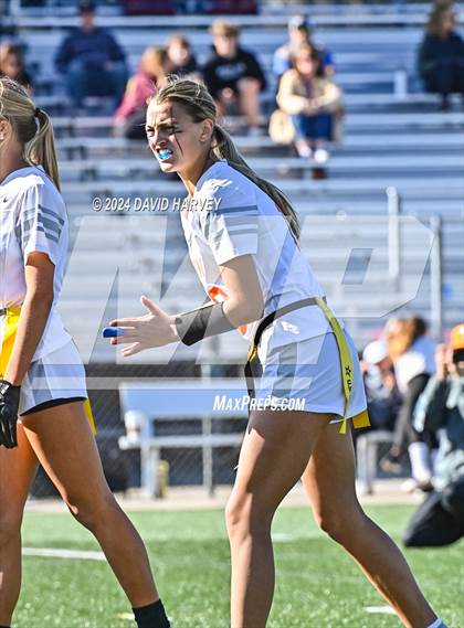 Thumbnail 3 in 5A Flag Football Semi Final Mountain Vista vs Legend photogallery.