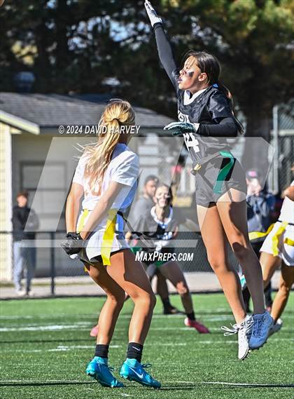 Thumbnail 2 in 5A Flag Football Semi Final Mountain Vista vs Legend photogallery.