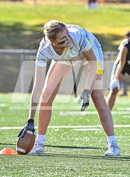 Thumbnail 3 in 5A Flag Football Semi Final Mountain Vista vs Legend photogallery.