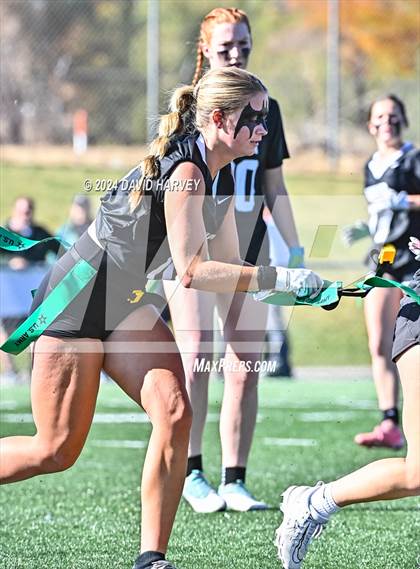 Thumbnail 1 in 5A Flag Football Semi Final Mountain Vista vs Legend photogallery.