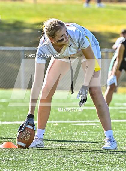 Thumbnail 1 in 5A Flag Football Semi Final Mountain Vista vs Legend photogallery.