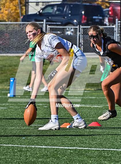 Thumbnail 2 in 5A Flag Football Semi Final Mountain Vista vs Legend photogallery.