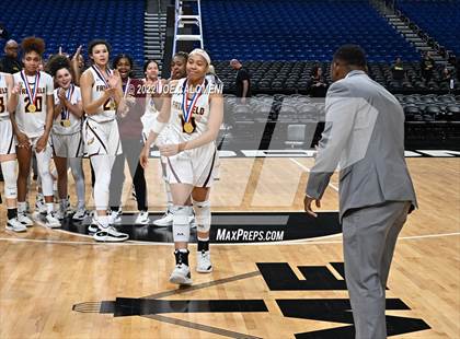Thumbnail 3 in Fairfield vs Winnsboro (UIL 3A State Final) photogallery.