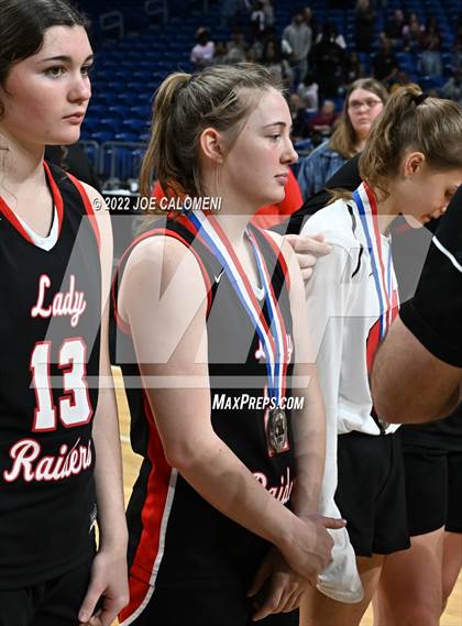 Thumbnail 1 in Fairfield vs Winnsboro (UIL 3A State Final) photogallery.