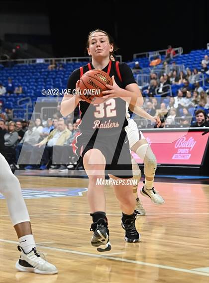 Thumbnail 3 in Fairfield vs Winnsboro (UIL 3A State Final) photogallery.