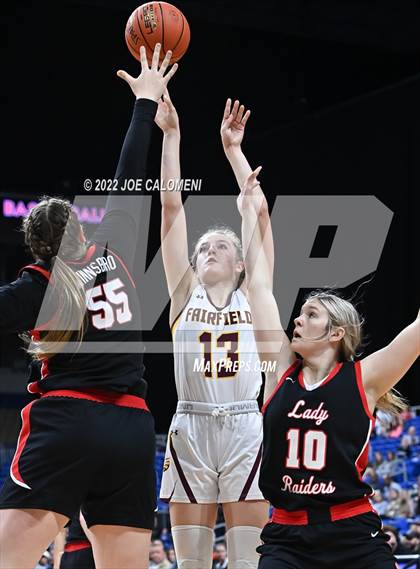 Thumbnail 3 in Fairfield vs Winnsboro (UIL 3A State Final) photogallery.