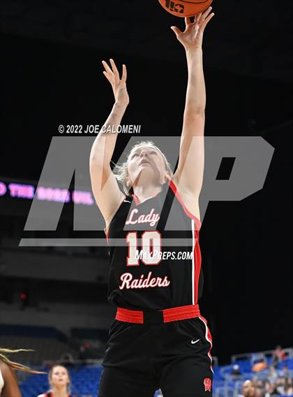 Thumbnail 3 in Fairfield vs Winnsboro (UIL 3A State Final) photogallery.
