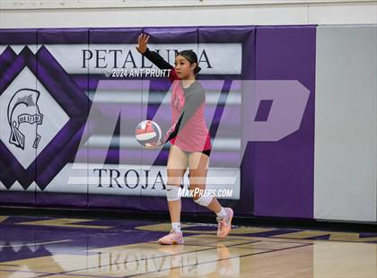 Thumbnail 3 in American Canyon @ Petaluma photogallery.