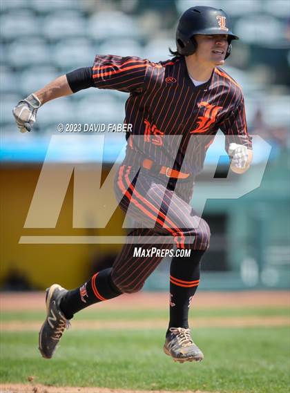 Thumbnail 1 in Greater Latrobe vs. Altoona photogallery.