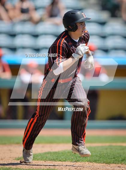Thumbnail 1 in Greater Latrobe vs. Altoona photogallery.