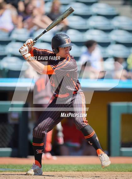 Thumbnail 2 in Greater Latrobe vs. Altoona photogallery.