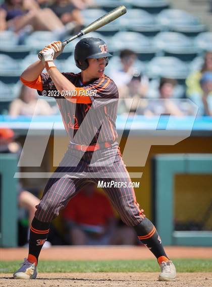 Thumbnail 1 in Greater Latrobe vs. Altoona photogallery.