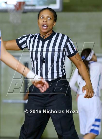 Thumbnail 3 in Robert F. Kennedy Community vs. Northridge Academy (CIF LA City Section D4 Final) photogallery.