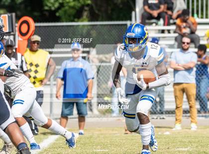 Thumbnail 2 in Oscar Smith @ Indian River photogallery.