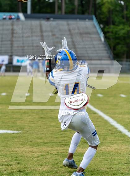 Thumbnail 3 in Oscar Smith @ Indian River photogallery.