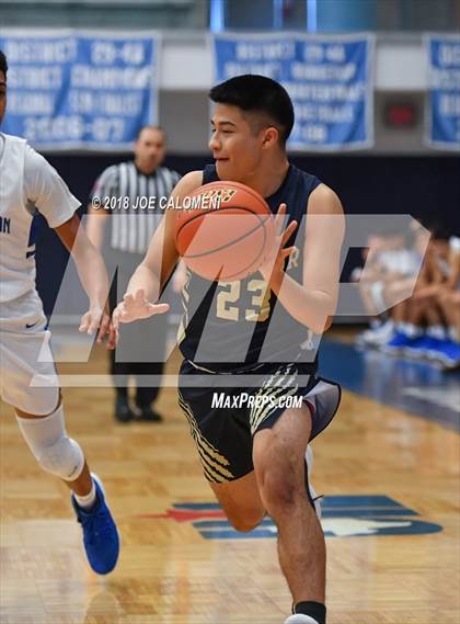 Thumbnail 2 in O'Connor vs  South San Antonio (South San Boys Basketball Tournament) photogallery.