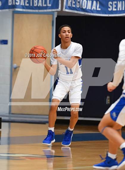 Thumbnail 1 in O'Connor vs  South San Antonio (South San Boys Basketball Tournament) photogallery.