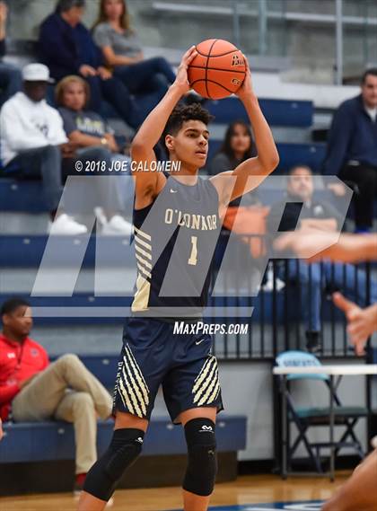 Thumbnail 2 in O'Connor vs  South San Antonio (South San Boys Basketball Tournament) photogallery.