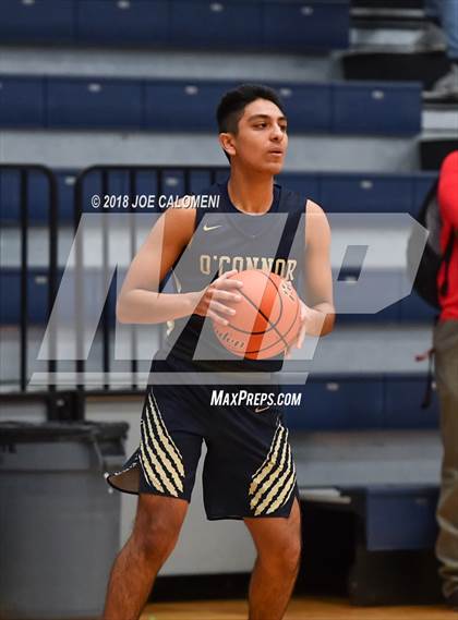 Thumbnail 3 in O'Connor vs  South San Antonio (South San Boys Basketball Tournament) photogallery.